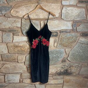 Elegant Black Velvet Dress with Red Floral Embroidery